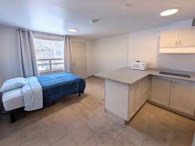 bachelor unit view